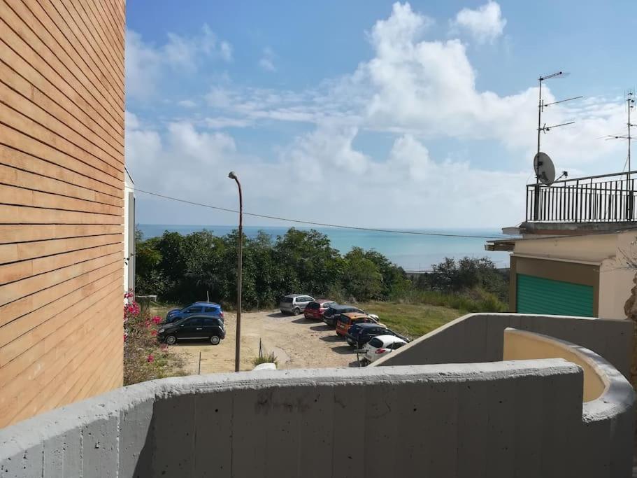 Torre Del Meridiano Casa Vacanze Centrale Térmoli Exterior foto